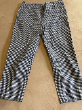 Petite size cropped pants